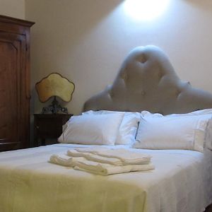 Kamer met een King Size Bed